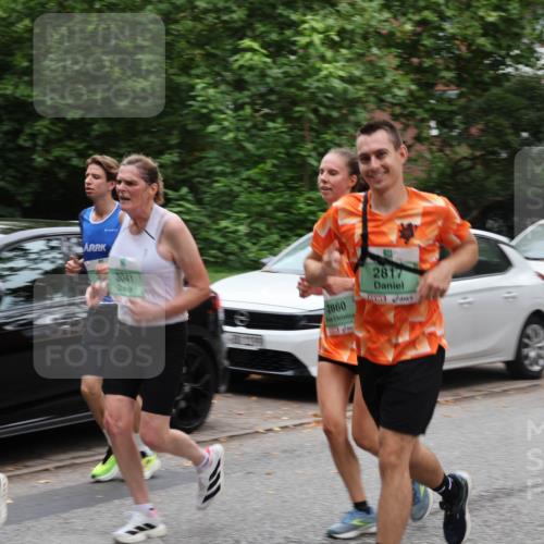 21.09.2025 - PSD Bank Halbmarathon Luisa Fischer http://msf.ph/oto/8931907 21.09.2025 12:00:02 Laufen 5041, 2860, 2817 meine-sportfotos.de