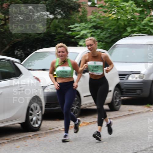 21.09.2025 - PSD Bank Halbmarathon Luisa Fischer http://msf.ph/oto/8932001 21.09.2025 12:00:55 Laufen 1009, 1007 meine-sportfotos.de