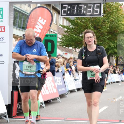 21.09.2025 - PSD Bank Halbmarathon Strokosch-Dieckow http://msf.ph/oto/8932028 21.09.2025 12:16:58 Ziel 1024, 1025, 1193, 1513, 3115, 3128, 3831 meine-sportfotos.de