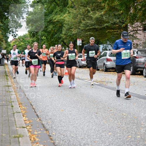 21.09.2025 - PSD Bank Halbmarathon Dr. Thomas Lammeyer http://msf.ph/oto/8932059 21.09.2025 10:51:31 Laufen 1664, 3022, 3986, 3516, 4915 meine-sportfotos.de