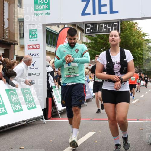 21.09.2025 - PSD Bank Halbmarathon Strokosch-Dieckow http://msf.ph/oto/8932072 21.09.2025 12:17:05 Ziel 1193, 1513, 1599, 2877, 3115, 3413, 3734, 3773, 3831 meine-sportfotos.de