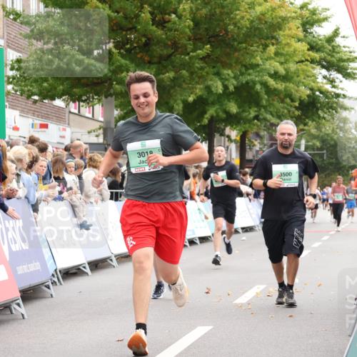 21.09.2025 - PSD Bank Halbmarathon Strokosch-Dieckow http://msf.ph/oto/8932108 21.09.2025 12:17:10 Ziel 1061, 1599, 2877, 3018, 3028, 3413, 3500, 3734, 3773, 3831 meine-sportfotos.de