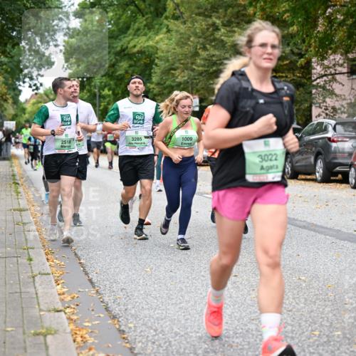 21.09.2025 - PSD Bank Halbmarathon Dr. Thomas Lammeyer http://msf.ph/oto/8932129 21.09.2025 10:51:36 Laufen 2518, 3285, 1009, 3022 meine-sportfotos.de