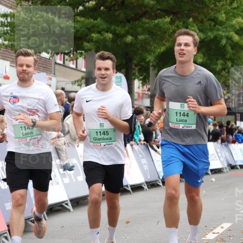 21.09.2025 - PSD Bank Halbmarathon Strokosch-Dieckow http://msf.ph/oto/8932163 21.09.2025 12:17:31 Ziel 1105, 1143, 1144, 1145, 2852, 3609 meine-sportfotos.de