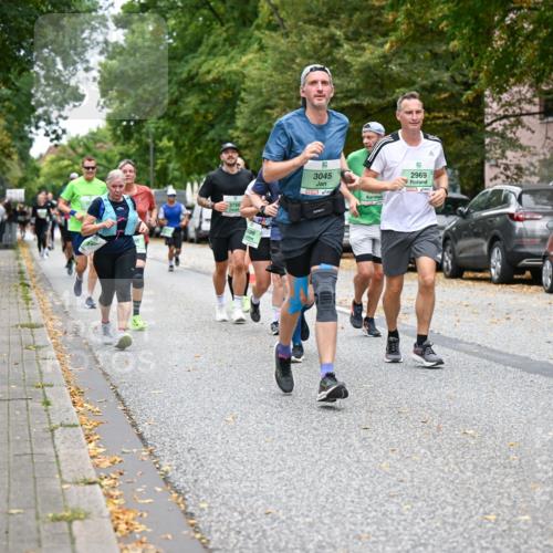 21.09.2025 - PSD Bank Halbmarathon Dr. Thomas Lammeyer http://msf.ph/oto/8932211 21.09.2025 10:51:46 Laufen 3749, 3045, 599, 2969, 3178, 04915 meine-sportfotos.de