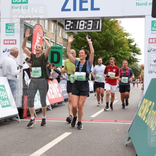 21.09.2025 - PSD Bank Halbmarathon Strokosch-Dieckow http://msf.ph/oto/8932247 21.09.2025 12:17:54 Ziel 1119, 1207, 1503, 1753, 1754, 2639, 2831, 2869, 2937, 3117, 3171, 3192, 3195, 3247, 3337, 3462, 4023 meine-sportfotos.de