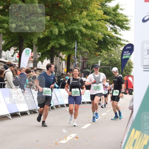 21.09.2025 - PSD Bank Halbmarathon Strokosch-Dieckow http://msf.ph/oto/8932294 21.09.2025 12:18:06 Ziel 2873, 2881, 3117, 3192 meine-sportfotos.de