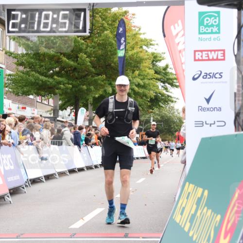 21.09.2025 - PSD Bank Halbmarathon Strokosch-Dieckow http://msf.ph/oto/8932317 21.09.2025 12:18:14 Ziel 1094, 1100, 1539, 2216 meine-sportfotos.de