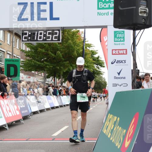 21.09.2025 - PSD Bank Halbmarathon Strokosch-Dieckow http://msf.ph/oto/8932323 21.09.2025 12:18:15 Ziel 1094, 1100, 1539, 2216, 3415, 3971 meine-sportfotos.de
