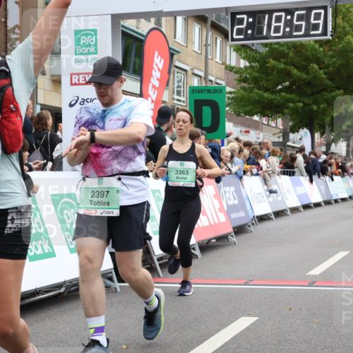 21.09.2025 - PSD Bank Halbmarathon Strokosch-Dieckow http://msf.ph/oto/8932359 21.09.2025 12:18:22 Ziel 1385, 1539, 2397, 3363, 3415, 3971 meine-sportfotos.de