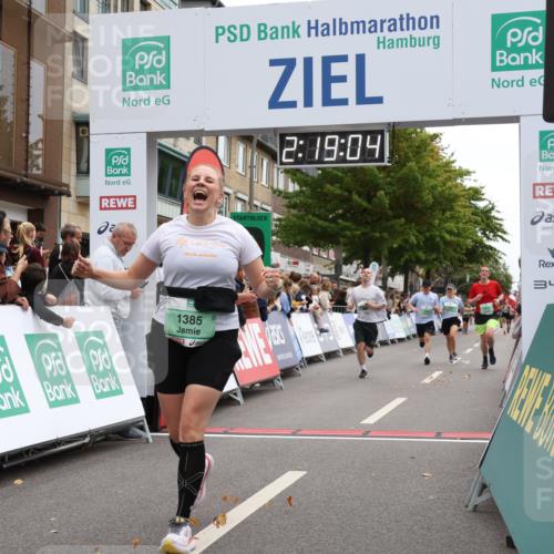 21.09.2025 - PSD Bank Halbmarathon Strokosch-Dieckow http://msf.ph/oto/8932381 21.09.2025 12:18:28 Ziel 1290, 1292, 1385, 2397, 3178, 3363, 3642 meine-sportfotos.de