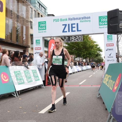 21.09.2025 - PSD Bank Halbmarathon Strokosch-Dieckow http://msf.ph/oto/8932418 21.09.2025 12:18:44 Ziel 2959, 3350, 3752 meine-sportfotos.de
