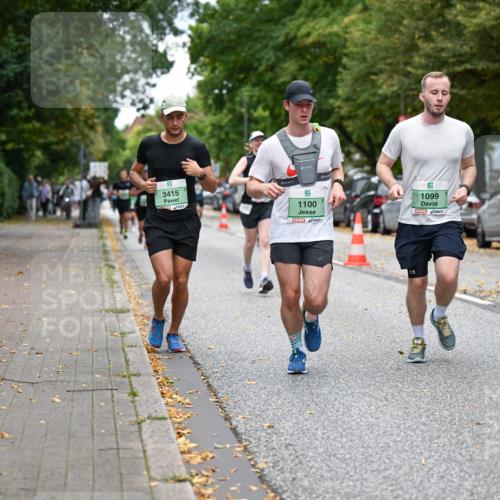 21.09.2025 - PSD Bank Halbmarathon Dr. Thomas Lammeyer http://msf.ph/oto/8932456 21.09.2025 10:52:14 Laufen 3415, 5, 1100, 1099, 13 meine-sportfotos.de