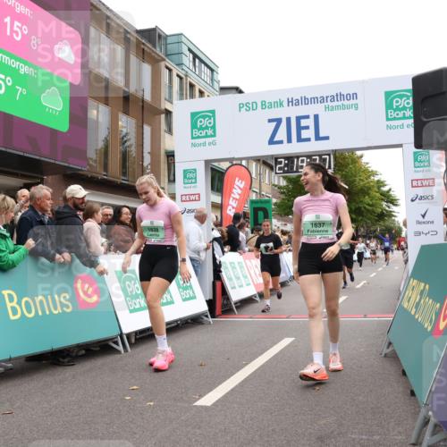 21.09.2025 - PSD Bank Halbmarathon Strokosch-Dieckow http://msf.ph/oto/8932497 21.09.2025 12:19:00 Ziel 1050, 1541, 1637, 1638, 2973, 2974, 3282, 3486, 3563 meine-sportfotos.de