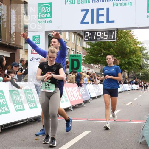 21.09.2025 - PSD Bank Halbmarathon Strokosch-Dieckow http://msf.ph/oto/8932555 21.09.2025 12:19:14 Ziel 1294, 3268, 3306, 3417, 3437, 3900 meine-sportfotos.de