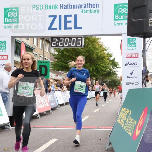 21.09.2025 - PSD Bank Halbmarathon Strokosch-Dieckow http://msf.ph/oto/8932593 21.09.2025 12:19:27 Ziel 2002, 2981, 3293, 3582, 3720, 3977 meine-sportfotos.de