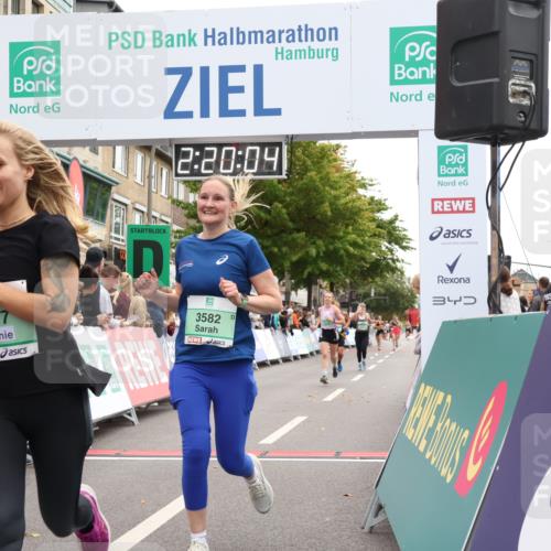 21.09.2025 - PSD Bank Halbmarathon Strokosch-Dieckow http://msf.ph/oto/8932596 21.09.2025 12:19:27 Ziel 2002, 2981, 3293, 3582, 3720, 3977 meine-sportfotos.de