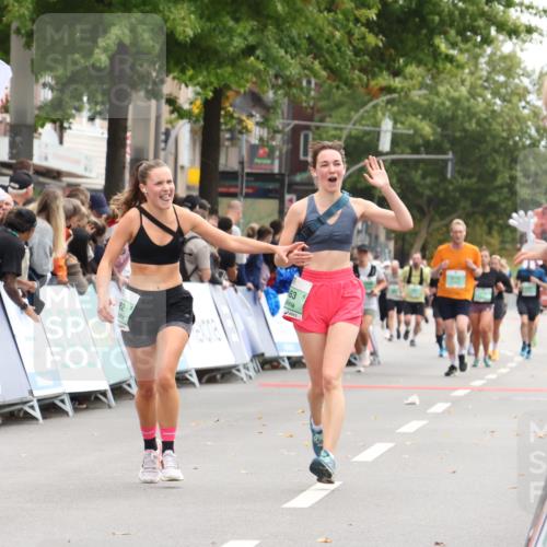 21.09.2025 - PSD Bank Halbmarathon Strokosch-Dieckow http://msf.ph/oto/8932629 21.09.2025 12:19:35 Ziel 1142, 3423, 3662, 3663, 3720 meine-sportfotos.de
