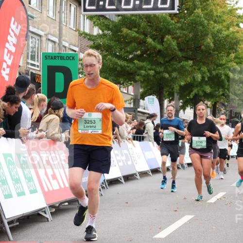 21.09.2025 - PSD Bank Halbmarathon Strokosch-Dieckow http://msf.ph/oto/8932673 21.09.2025 12:19:53 Ziel 1004, 2799, 3122, 3253, 3501, 3580, 3678 meine-sportfotos.de