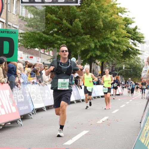21.09.2025 - PSD Bank Halbmarathon Strokosch-Dieckow http://msf.ph/oto/8932760 21.09.2025 12:20:17 Ziel 2452, 3329, 3385 meine-sportfotos.de
