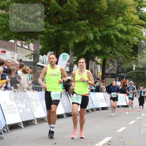 21.09.2025 - PSD Bank Halbmarathon Strokosch-Dieckow http://msf.ph/oto/8932771 21.09.2025 12:20:19 Ziel 1151, 1152, 2452, 3329, 3385 meine-sportfotos.de
