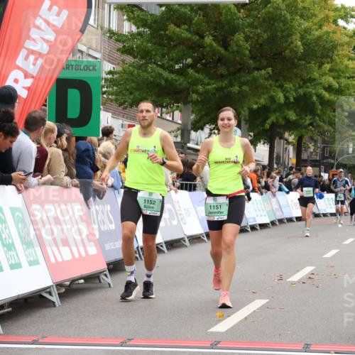 21.09.2025 - PSD Bank Halbmarathon Strokosch-Dieckow http://msf.ph/oto/8932776 21.09.2025 12:20:21 Ziel 1151, 1152, 2452, 3385 meine-sportfotos.de
