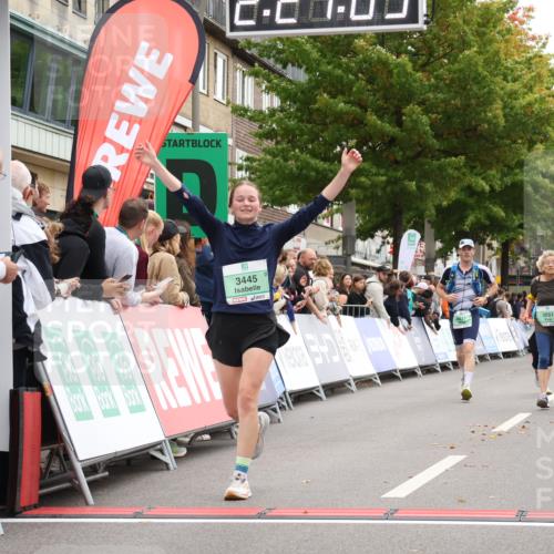 21.09.2025 - PSD Bank Halbmarathon Strokosch-Dieckow http://msf.ph/oto/8932794 21.09.2025 12:20:29 Ziel 1151, 1152, 2211, 3051, 3052, 3445 meine-sportfotos.de