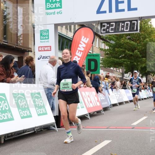 21.09.2025 - PSD Bank Halbmarathon Strokosch-Dieckow http://msf.ph/oto/8932800 21.09.2025 12:20:30 Ziel 1151, 1152, 1176, 2211, 3051, 3052, 3445 meine-sportfotos.de
