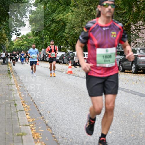 21.09.2025 - PSD Bank Halbmarathon Dr. Thomas Lammeyer http://msf.ph/oto/8932802 21.09.2025 10:53:04 Laufen 12, 4032, 1808 meine-sportfotos.de