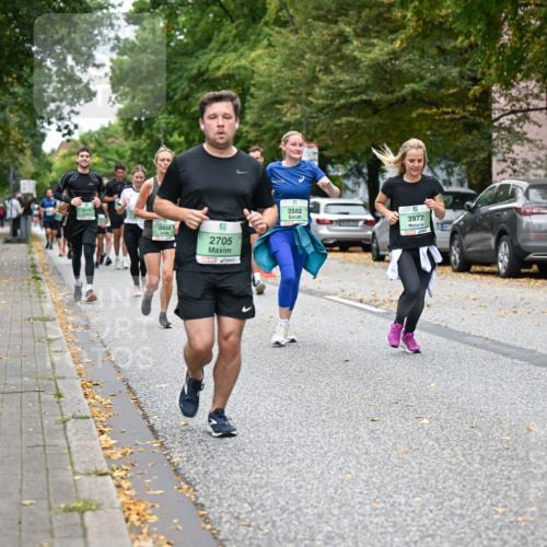 21.09.2025 - PSD Bank Halbmarathon Dr. Thomas Lammeyer http://msf.ph/oto/8932869 21.09.2025 10:53:20 Laufen 3019, 3434, 2705, 3582, 3977 meine-sportfotos.de