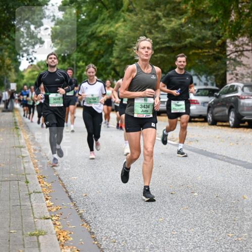 21.09.2025 - PSD Bank Halbmarathon Dr. Thomas Lammeyer http://msf.ph/oto/8932896 21.09.2025 10:53:23 Laufen 3019, 1704, 3434, 17210, 3582 meine-sportfotos.de