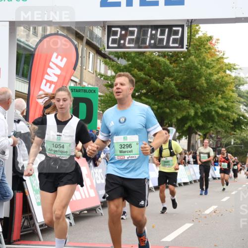 21.09.2025 - PSD Bank Halbmarathon Strokosch-Dieckow http://msf.ph/oto/8932911 21.09.2025 12:21:06 Ziel 1054, 1604, 1605, 1682, 3124, 3246, 3296, 3643, 3681 meine-sportfotos.de