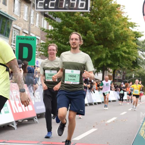 21.09.2025 - PSD Bank Halbmarathon Strokosch-Dieckow http://msf.ph/oto/8932928 21.09.2025 12:21:10 Ziel 1054, 1604, 1605, 1771, 2882, 3246, 3296, 3643, 3644, 3681, 3798 meine-sportfotos.de