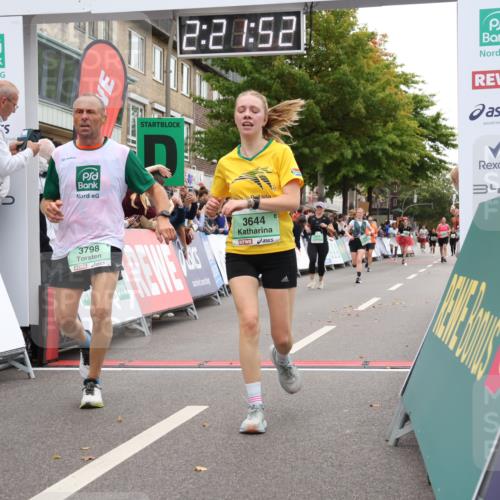 21.09.2025 - PSD Bank Halbmarathon Strokosch-Dieckow http://msf.ph/oto/8932953 21.09.2025 12:21:15 Ziel 1604, 1605, 1771, 2882, 3246, 3343, 3571, 3644, 3681, 3798 meine-sportfotos.de