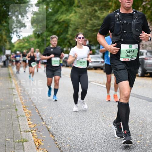21.09.2025 - PSD Bank Halbmarathon Dr. Thomas Lammeyer http://msf.ph/oto/8933123 21.09.2025 10:53:53 Laufen 3437, 3455 meine-sportfotos.de
