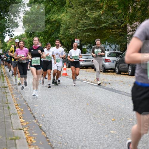 21.09.2025 - PSD Bank Halbmarathon Dr. Thomas Lammeyer http://msf.ph/oto/8933273 21.09.2025 10:54:08 Laufen 1588, 1589, 1766, 3327, 34915 meine-sportfotos.de