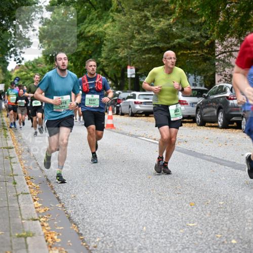 21.09.2025 - PSD Bank Halbmarathon Dr. Thomas Lammeyer http://msf.ph/oto/8933375 21.09.2025 10:54:18 Laufen 916, 3337, 3462, 2788 meine-sportfotos.de