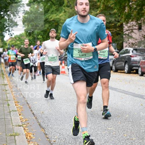 21.09.2025 - PSD Bank Halbmarathon Dr. Thomas Lammeyer http://msf.ph/oto/8933399 21.09.2025 10:54:20 Laufen 3444, 29, 3337 meine-sportfotos.de
