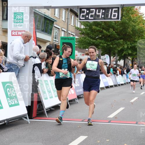 21.09.2025 - PSD Bank Halbmarathon Strokosch-Dieckow http://msf.ph/oto/8933400 21.09.2025 12:23:39 Ziel 3225, 3300, 3386, 3515 meine-sportfotos.de