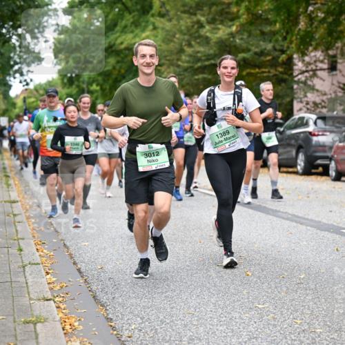 21.09.2025 - PSD Bank Halbmarathon Dr. Thomas Lammeyer http://msf.ph/oto/8933437 21.09.2025 10:54:24 Laufen 3346, 3012, 1389 meine-sportfotos.de