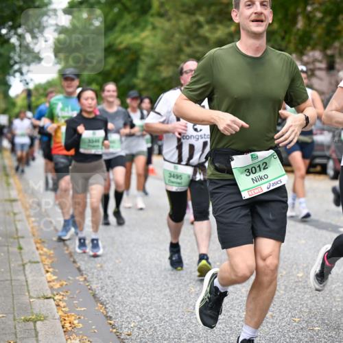 21.09.2025 - PSD Bank Halbmarathon Dr. Thomas Lammeyer http://msf.ph/oto/8933449 21.09.2025 10:54:25 Laufen 3340, 3495, 3012, 1389 meine-sportfotos.de
