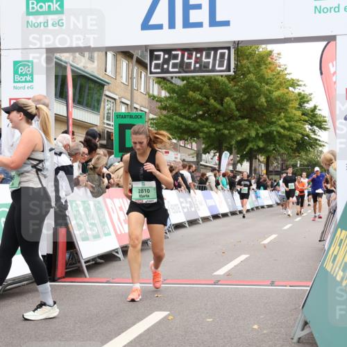 21.09.2025 - PSD Bank Halbmarathon Strokosch-Dieckow http://msf.ph/oto/8933503 21.09.2025 12:24:03 Ziel 1166, 1380, 2729, 2810, 2827, 3359 meine-sportfotos.de