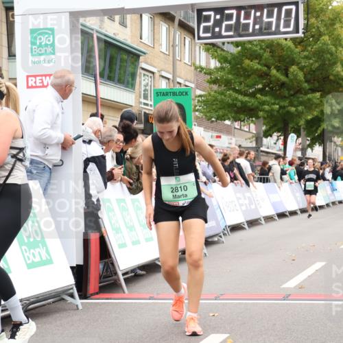 21.09.2025 - PSD Bank Halbmarathon Strokosch-Dieckow http://msf.ph/oto/8933506 21.09.2025 12:24:03 Ziel 1166, 1380, 2729, 2810, 2827, 3359 meine-sportfotos.de