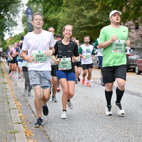21.09.2025 - PSD Bank Halbmarathon Dr. Thomas Lammeyer http://msf.ph/oto/8933534 21.09.2025 10:54:34 Laufen 2834, 3851, 40, 3504, 9, 4031 meine-sportfotos.de