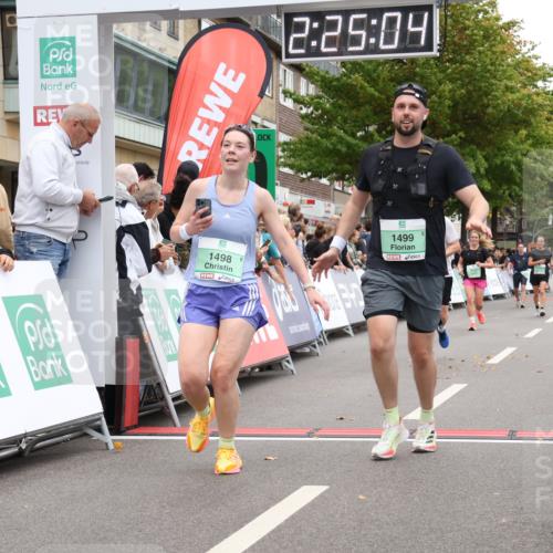 21.09.2025 - PSD Bank Halbmarathon Strokosch-Dieckow http://msf.ph/oto/8933581 21.09.2025 12:24:27 Ziel 1498, 1499, 3419, 3602 meine-sportfotos.de