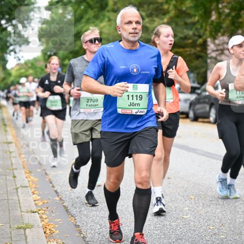21.09.2025 - PSD Bank Halbmarathon Dr. Thomas Lammeyer http://msf.ph/oto/8933622 21.09.2025 10:54:43 Laufen 2709, 1119, 1142, 3423 meine-sportfotos.de