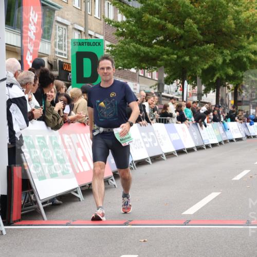 21.09.2025 - PSD Bank Halbmarathon Strokosch-Dieckow http://msf.ph/oto/8933623 21.09.2025 12:24:41 Ziel 3219, 3281 meine-sportfotos.de
