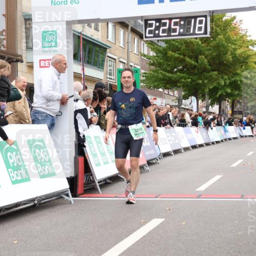 21.09.2025 - PSD Bank Halbmarathon Strokosch-Dieckow http://msf.ph/oto/8933626 21.09.2025 12:24:41 Ziel 3219, 3281 meine-sportfotos.de
