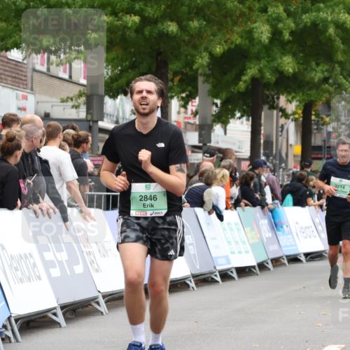 21.09.2025 - PSD Bank Halbmarathon Strokosch-Dieckow http://msf.ph/oto/8933632 21.09.2025 12:24:52 Ziel 2846 meine-sportfotos.de
