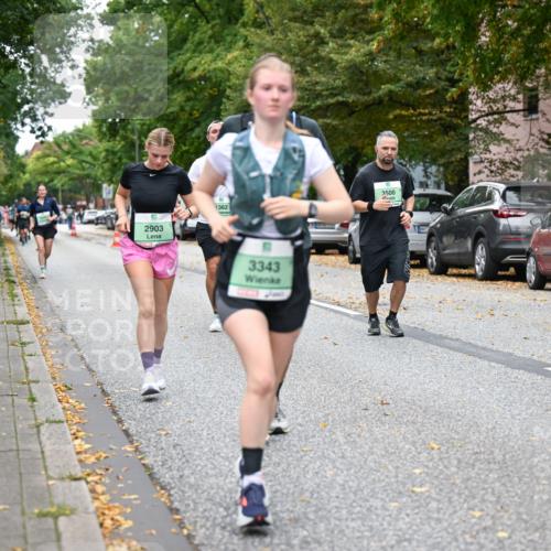 21.09.2025 - PSD Bank Halbmarathon Dr. Thomas Lammeyer http://msf.ph/oto/8933731 21.09.2025 10:54:54 Laufen 2903, 1362, 3343, 3500, 4915 meine-sportfotos.de